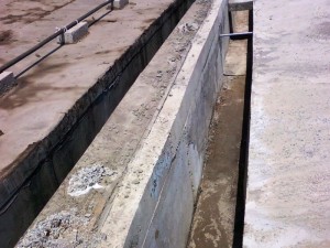 Gutters with Expansion Joint